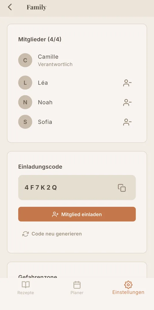 Der Family-Screen von Cookfolio: die Haushaltsmitglieder und der Einladungscode.