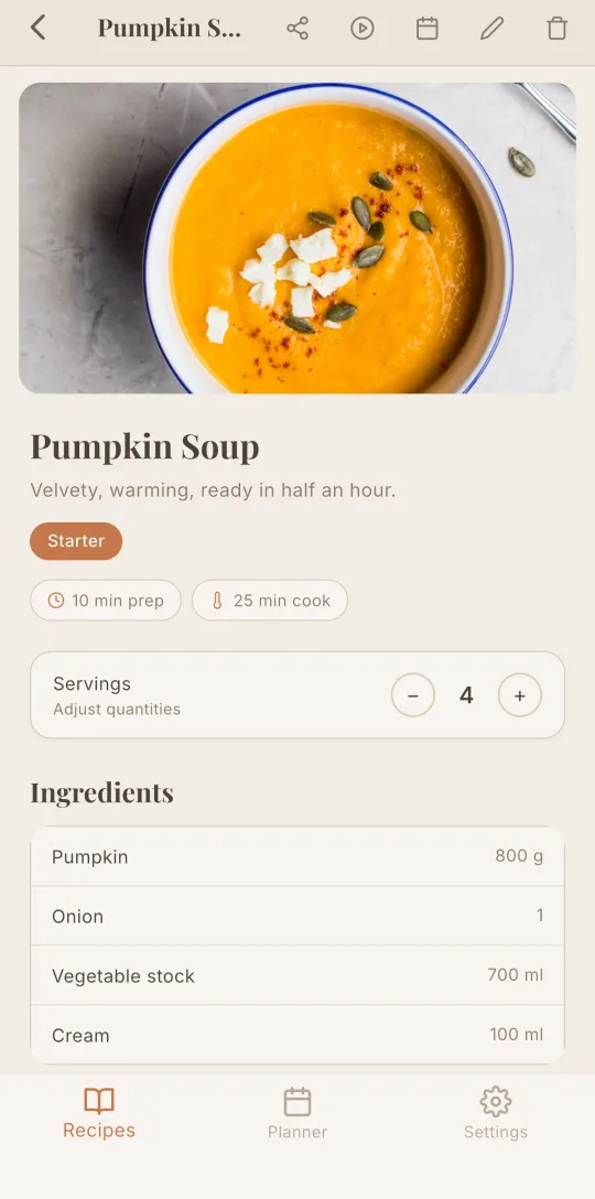 A recipe page in Cookfolio with the servings adjuster.