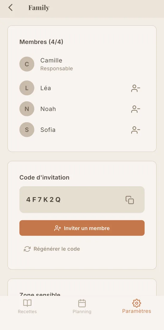 L'écran Family de Cookfolio : les membres du foyer et le code d'invitation.