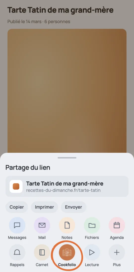 La feuille de partage d'un téléphone, avec Cookfolio entouré parmi les applications.